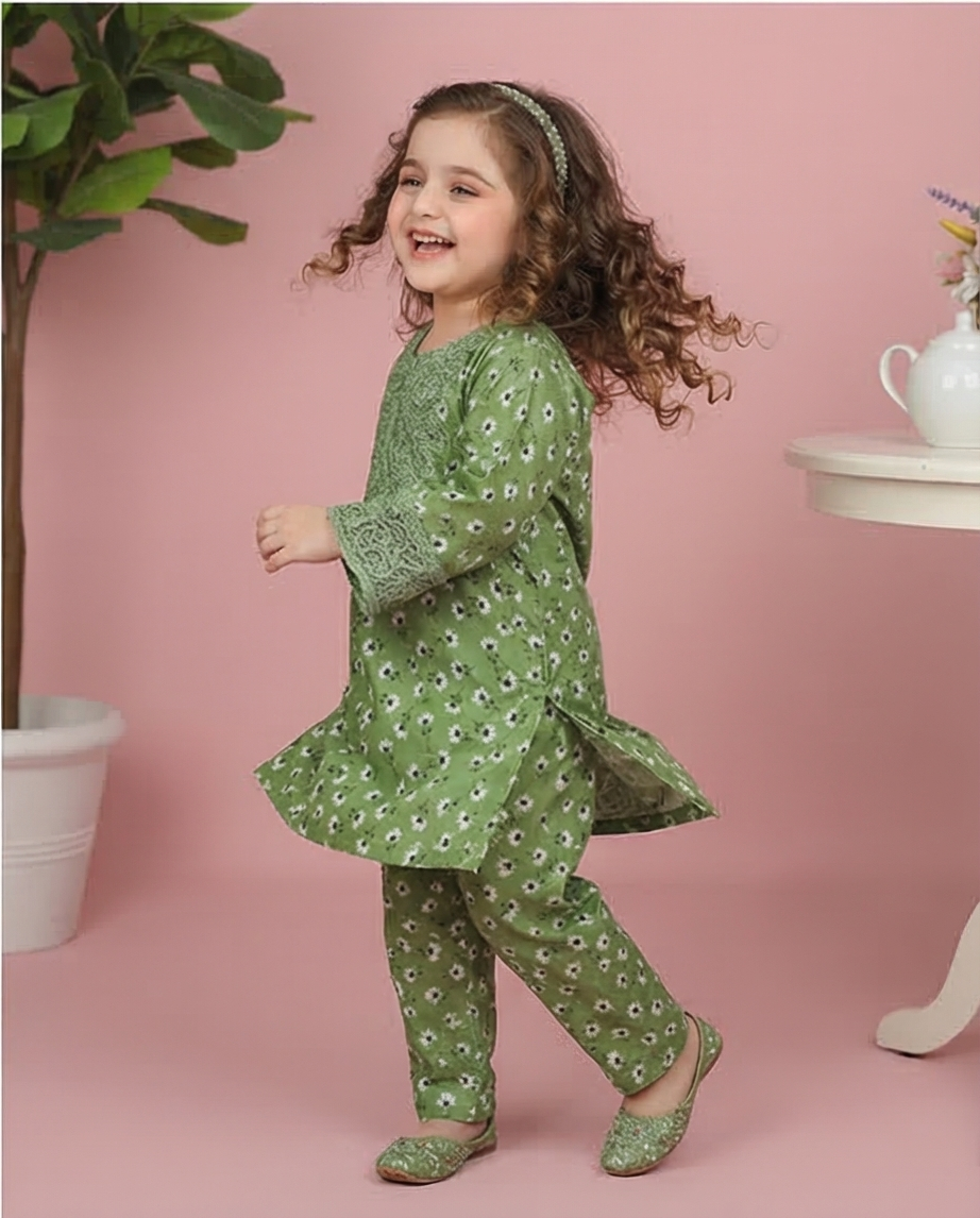 Printed Kurti with Straight Pant